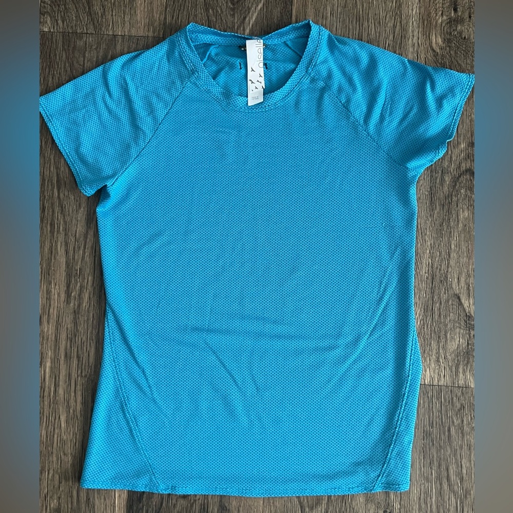 Oiselle Women’s Size 6 Flyout Short Sleeve